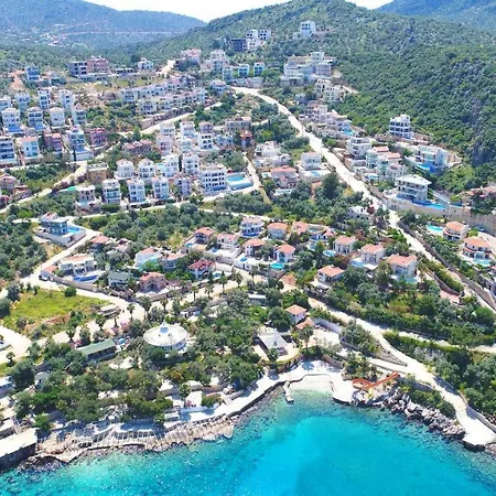 Secilia Otel 4*